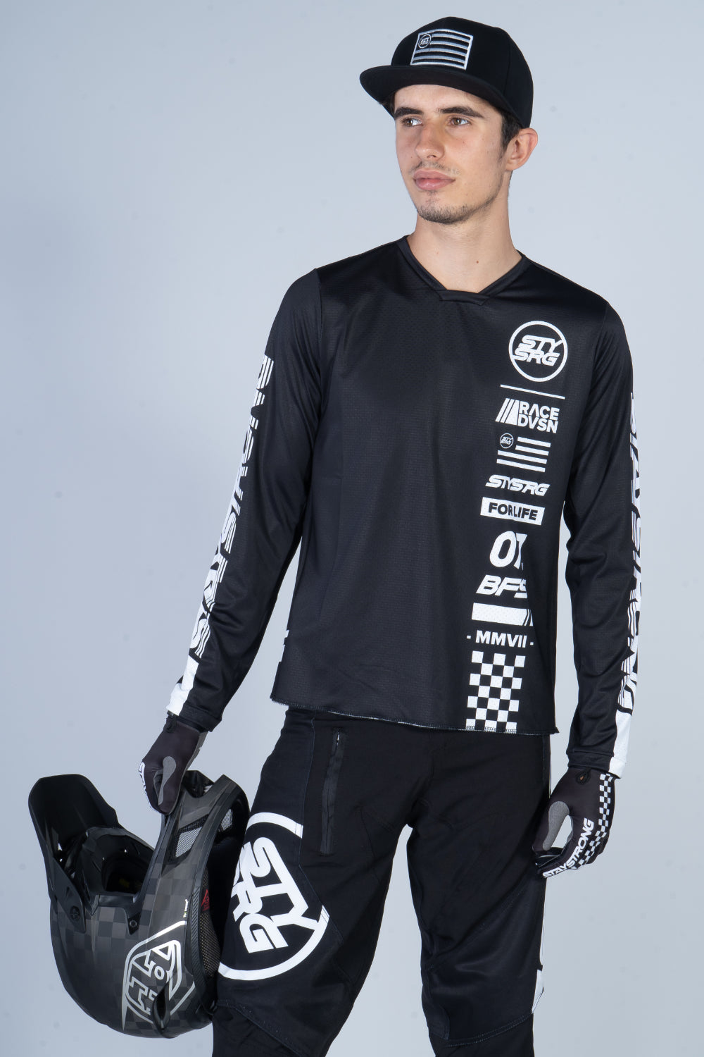 RACE DVSN / RACE JERSEY / ADULT / BLACK