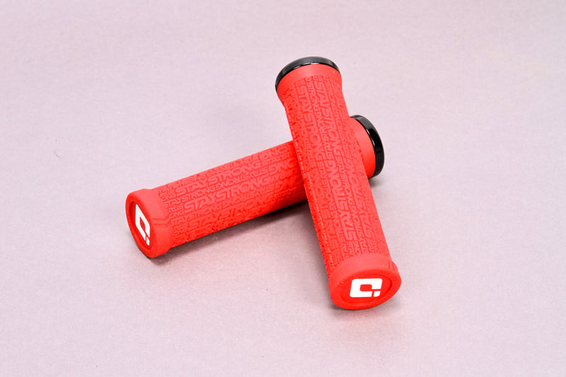 ODI X STAY STRONG REACTIV / LOCK ON / 135MM / RED