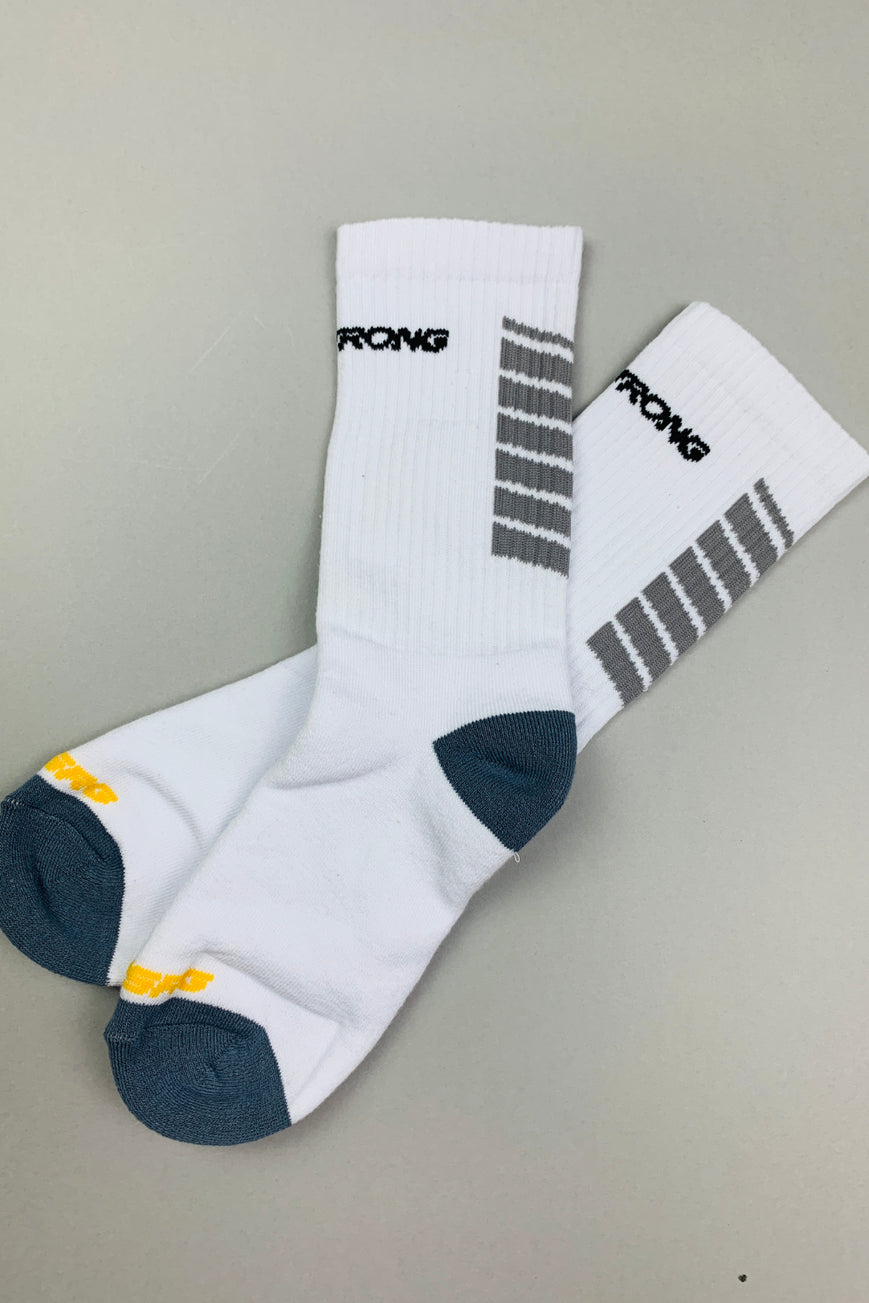 CHEVRON / SOCKS / SINGLE PAIR / WHITE