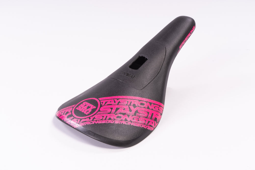 RACE DVSN PLASTIC / PIVOTAL / SEAT / PINK